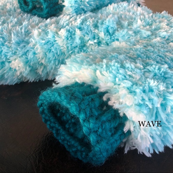 Hand knit sherpa pullover-super cute & dreamy soft - Picture 5 of 10